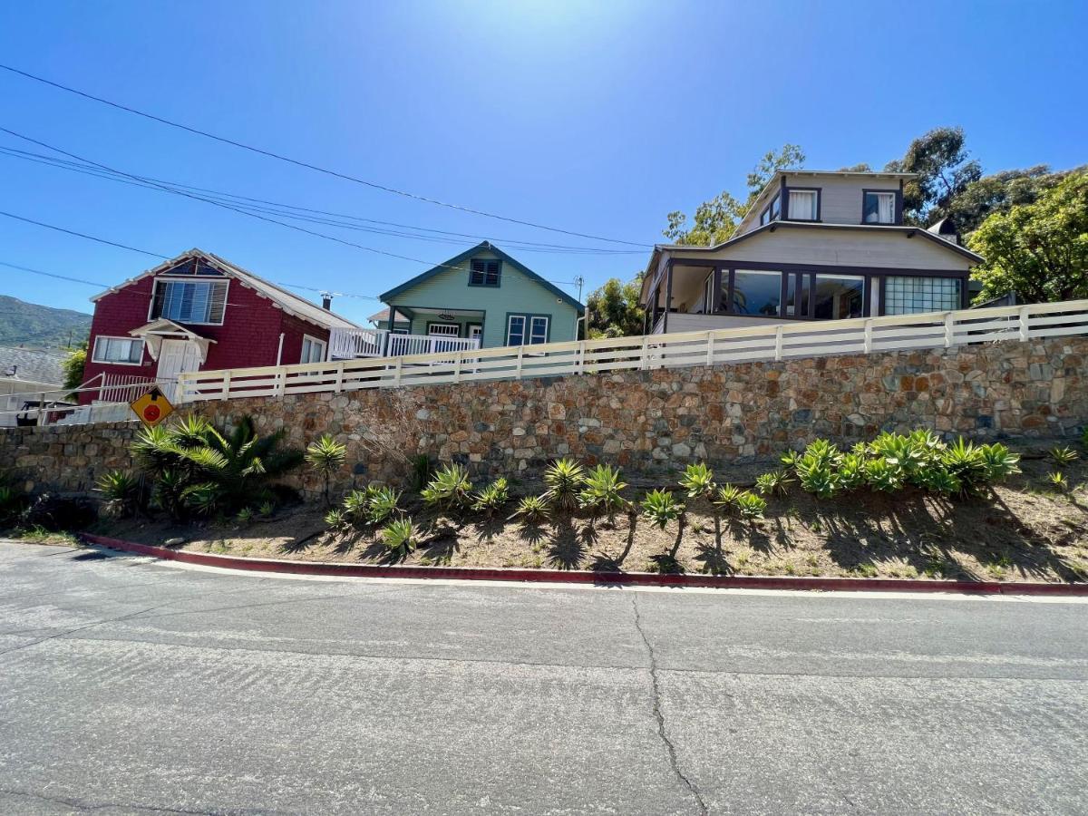 Catalina Three Bedroom Home With Hot Tub And Golf Cart Avalon Exterior photo